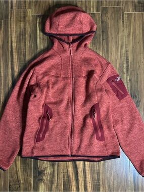 Arcteryx Womens Heathered Red Hooded Zip Jacket